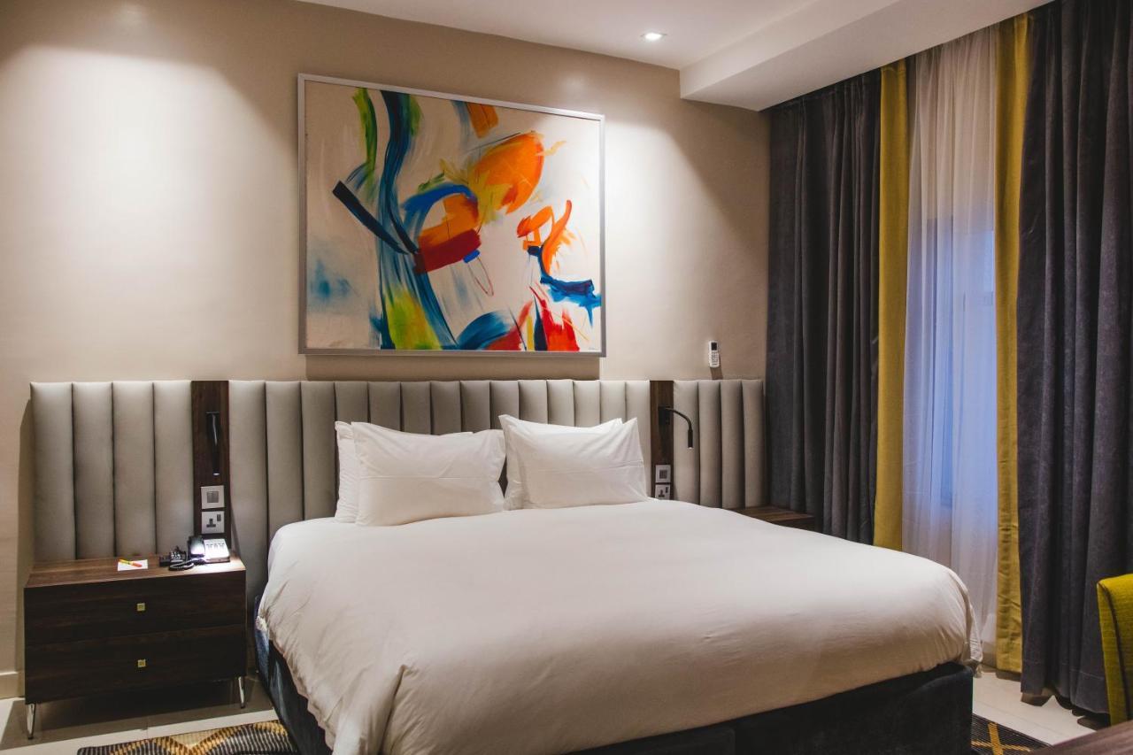 Amber City Hotels Owerri Buitenkant foto